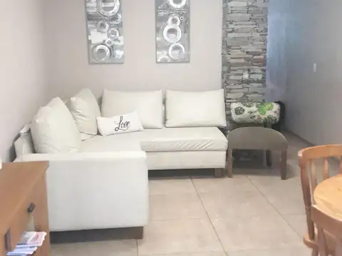 Casa en Venta en El Palomar, USD 110.000