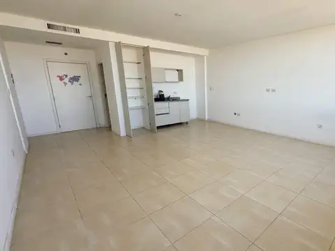 Av. Del Puerto 200, Piso 6