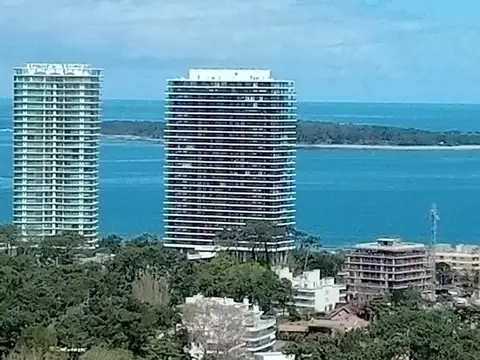 ALQUILER PUNTA DEL ESTE  3 DORMITORIOS.ROOSEVELT  ANO NUEVO