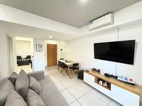 Terrada 3000, Piso 2