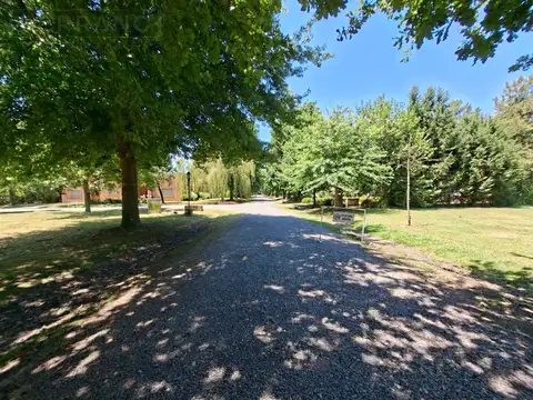 Venta Terreno 1950 m2 en San Joaquin, Exaltacion de la Cruz