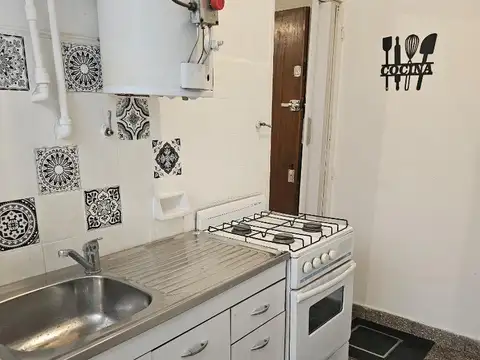 Depto Tipo Casa en Alquiler de 2 ambientes