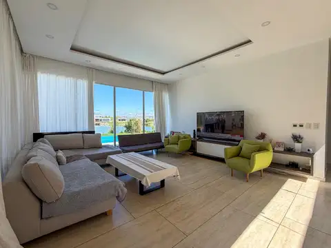 BAJO DE PRECIO  Casa a la laguna San Sebastian