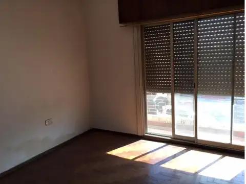 Depto Tipo Casa en Alquiler en Gerli, $ 850.000