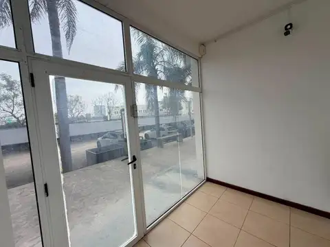 Local en alquiler y venta North Coral Plaza