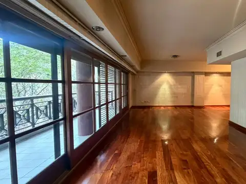 Departamento en Venta de 5 ambientes