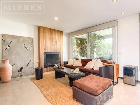 Casa en venta en Santa Maria de los Olivos