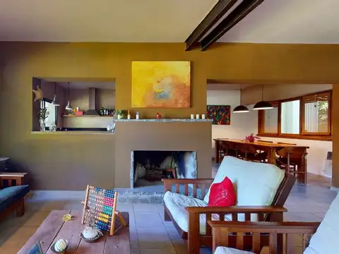 CASA EN VENTA VILLA ELISA 5 DORMITORIOS PILETA