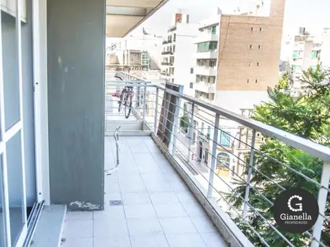 Maipu 1300, Piso 4°
