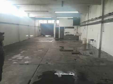 Galpón en venta en Ramos Mejia
