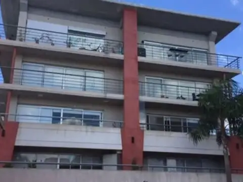 7 de Julio 100