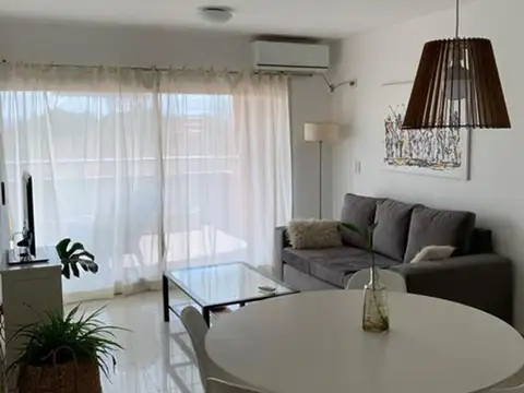 Departamento en Alquiler en Pilar Garden, USD 600