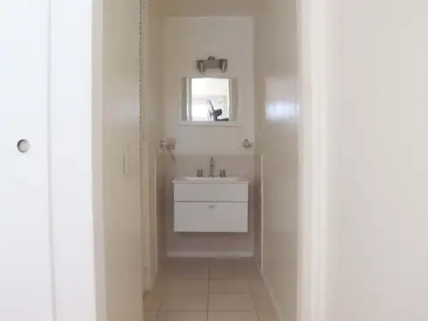 Suipacha 1100, Piso 12