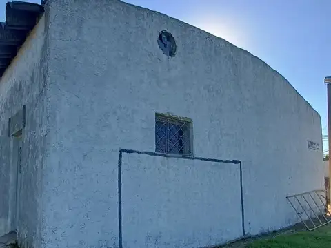 Alquiler local o depósito en Pando