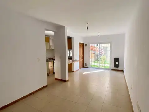 VENTA DEPARTAMENTO MONOAMBIENTE ESCOBAR