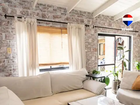 VENTA CASA 4 DORM BARRIO SAN CARLOS ZONA SUR