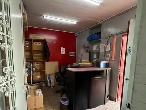 Galpon en Alquiler 30  mts Fondo