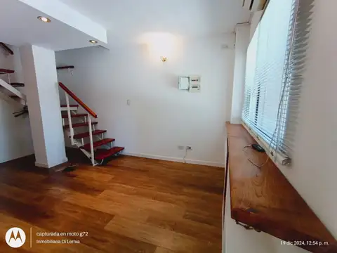 Depto Tipo Casa en Venta de 3 ambientes