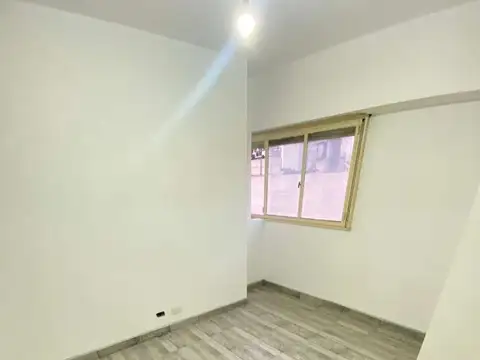 Rojas 100, Piso 2