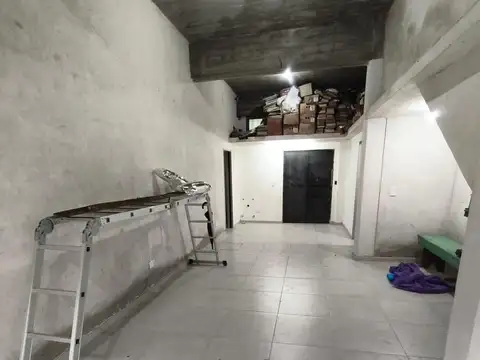 Joaquin V. Gonzalez al 700