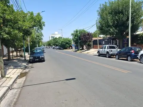 Local en Alquiler en El Progreso, $ 1.500.000