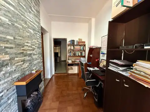 Casa 2 ambientes con 1 baño