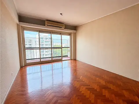 DEPARTAMENTO EN VENTA 3 AMBIENTES CON DEPENDENCIA