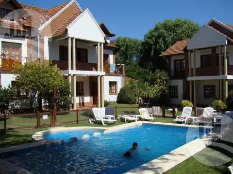 Hotel en Venta en Valeria Del Mar, USD 1.300.000