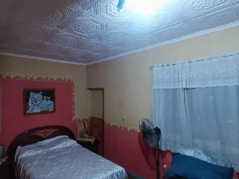 Departamento 6 ambientes con 1 baño