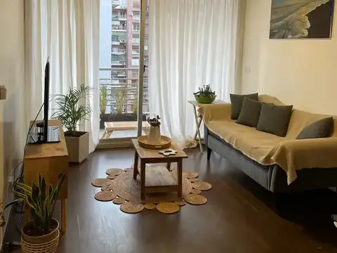 2 ambientes las canitas muy luminoso