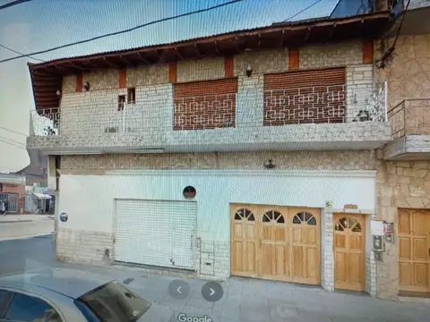 Casa en Venta en Villa Luzuriaga, USD 1.200.000