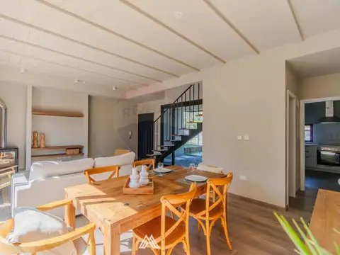 Casa en Alquiler de 3 dormitorios