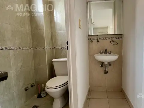 Depto Tipo Casa en Venta en Haedo Sur, USD 97.900