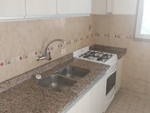 Departamento 3 ambientes con 1 baño