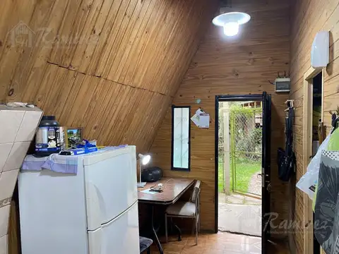 Casa 2 ambientes con 1 baño