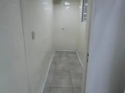 Galpon en Venta en Ciudadela, USD 300.000