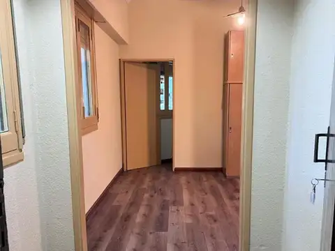 Girardot 102 , Piso 2