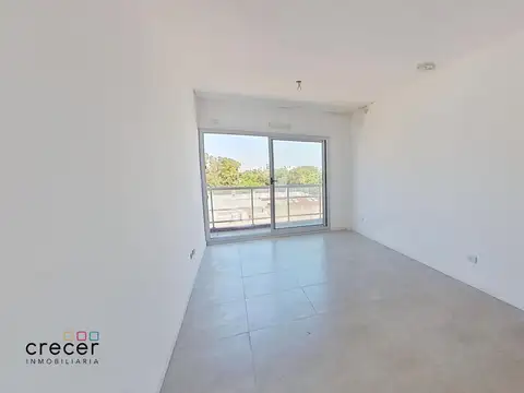 Llavallol 4528 y Gabriela Mistral