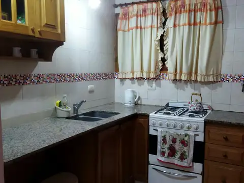 Casa en Venta con 4 cocheras