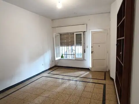 Depto Tipo Casa en Alquiler de 2 dormitorios