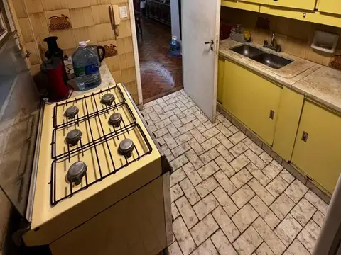 Departamento 4 ambientes con 2 baños