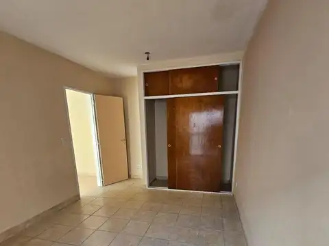 Depto Tipo Casa en Venta en Villa Ballester, USD 58.000
