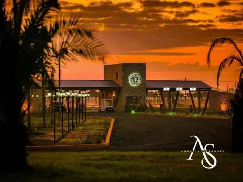 Camino a Navarro al 2000