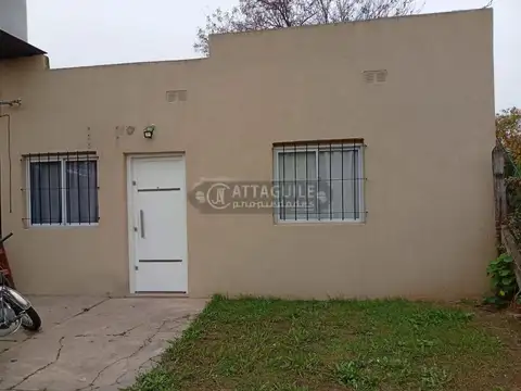 Casa en Alquiler al Oeste