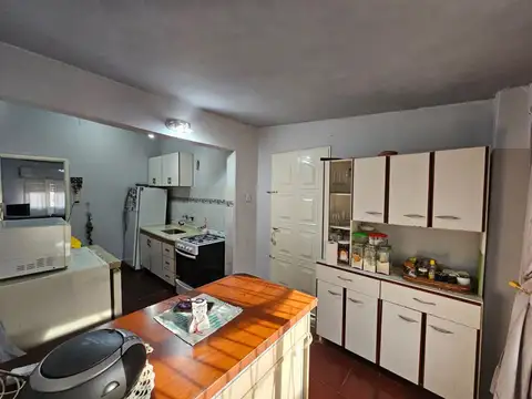 Depto Tipo Casa en Venta con 1 cocheras