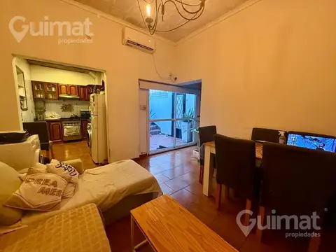 Depto Tipo Casa en Venta con 1 cocheras