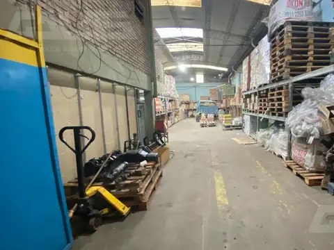 Galpon en Venta 8  mts Frente