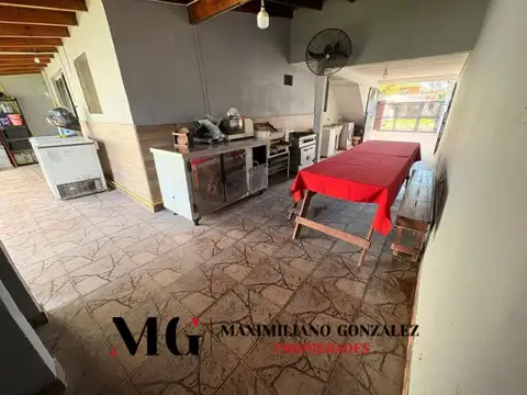 Casa 4 ambientes con 1 baño