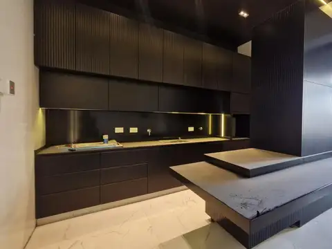 Depto Tipo Casa en Venta de 5 ambientes