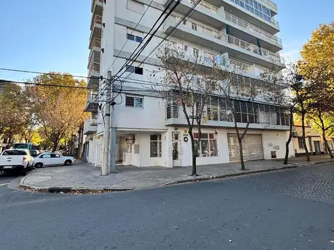 venta departamento en esquina 3 dormitorios